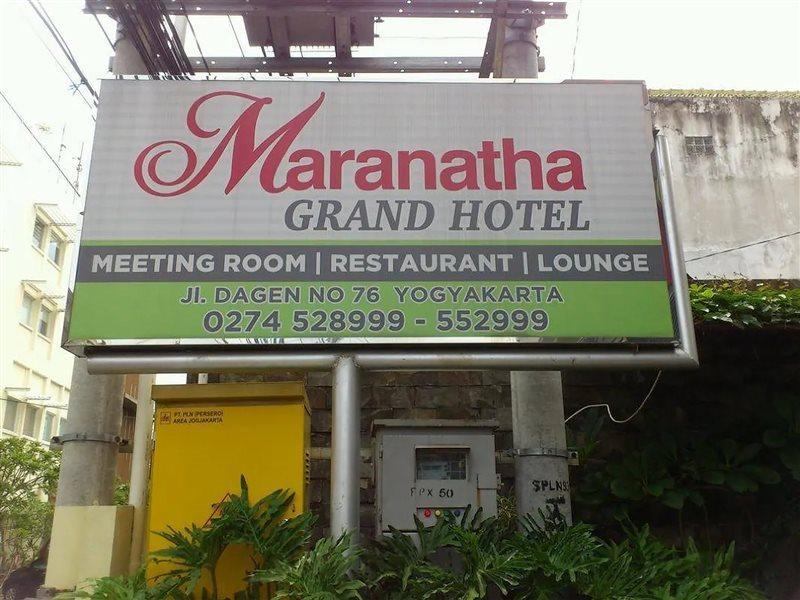 Maranatha Grand Hotel Jogjakarta Buitenkant foto