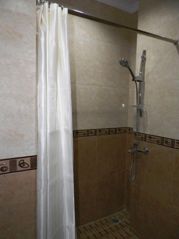 Maranatha Grand Hotel Jogjakarta Kamer foto