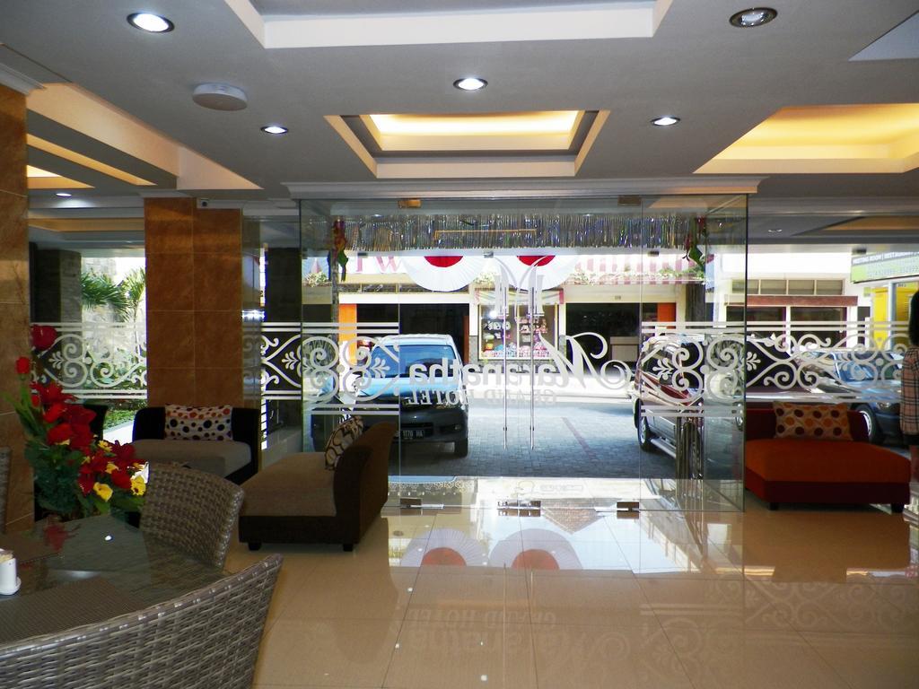 Maranatha Grand Hotel Jogjakarta Buitenkant foto