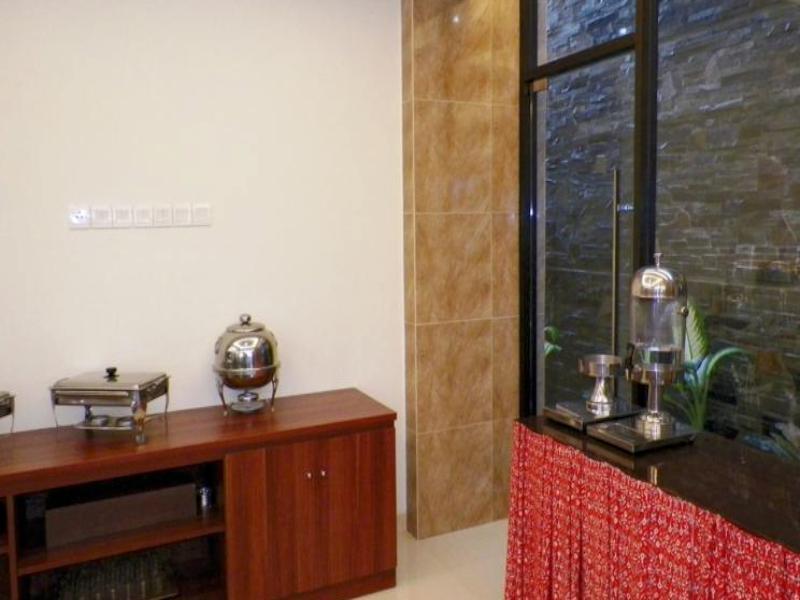 Maranatha Grand Hotel Jogjakarta Buitenkant foto